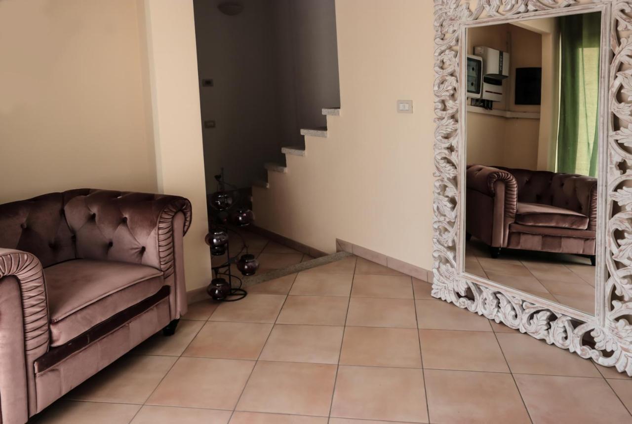 Rental Villa Bb ออลเบีย ภายนอก รูปภาพ